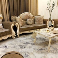 تخم زان ملكي ١٠ مقاعد مع ميز وسطي اتصال ع الرقم ٠٧٧٠٧٧٨٦١٣١