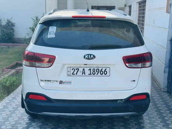 السلام عليكم 
سورنتو 2016 خليجي 6 سلندر 7 راكب 
رقم ذي قار الدولي تحويل مباشر
فور ويل مكفوله من الضربه والصبغ والتبديل 
بيها رصعات اثر حالوب 
محرك وكير مكفولات على وضع الشركه 
تخم تاير جديد حداديه جديده 
السياره جاهزه من الاخير وبالعافيه عل ياخذها 
المكان قضاء الرفاعي السعر 205 وبيها مجال 
***********
***********
