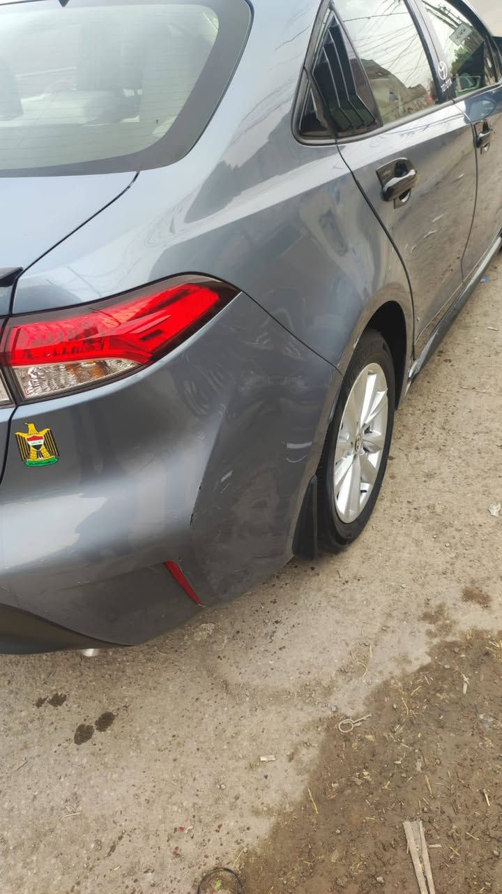 سلام عليكم 
((كورلا  LE  هايبرد ))
رقم بغداد بسمنا تحويل مباشر 
ماشيه ١٠ الف فقط 
الضرر كما موضح بالصور تبديل فقط بنيد وايرباك سياره 
الموصفات بصمه تشغيل 
رادار امامي جانبي 
صندوك هولد
سايد بريك دكمه 
للبيييع او مراوس حسب 
السعر 150 وبيه مجال للشراي 
***********
الموقع ديالى بعقوبه
