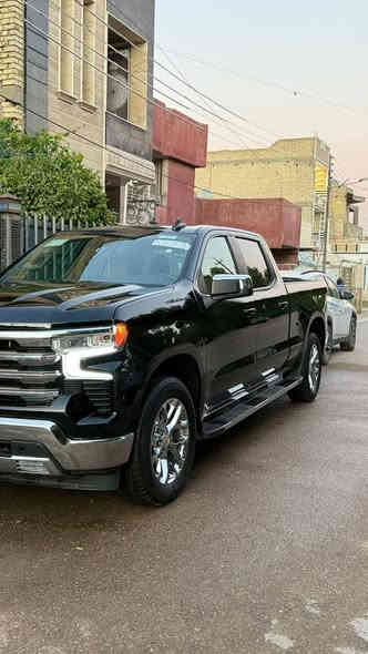 للبيع او مراوس  سلفرادو موديل 2024 فئة LT تفاصيلها كالاتي :
- محرك 2.7 توين توربو غني عن التعريف شلعةً موطبيعية صاروخ واقتصادي وعملي جداً
- بچم الـ LT لايت فول زينون عالي وناصي وليد 
- ويل كب حجم 20 جمالية ورزانة بالمشي 
- شاشات كبيرة وسطية ودشبول ديجيتال مال تاهو 
- تطعيم صاجات وفورميكا ملكي انيق جدا
- فول تحكمات ستيرن أوامر صوتية كروز سرعة دركة ستيرن جلد خياط يجي بالـ LT وفوك 
- رادار حراري داتا شو يميز مرور بشر او سيارة او حيوان مع اوتو ستوب وخروج عن المسار وقيادة ذاتية مع ابل كار بلي واير ليس ووظائف متعددة
- كشن كهرباء تدفئة بالكشن منافذ تايب سي 
- تبريد شاشة مناخين منفصلة 
- بصمة ابواب وتشغيل وتشغيل عن بعد
- باب البودي تفتح كهرباء 
- غلاف بودي نوعية فاخرة بلادي من الشركة
- لانه 2 ويل شلعة صاروخ واقتصادية بالبانزين
- بعد مواصفات هواية يطيل ذكرها 
- حادث السيارة بنيد مبدل بلادي بدون صبغ 
- ميكانيك وكهربائيات كفالة عامة مطلقة
- دخول جديد  
- رقم فحص *********** مكان بغداد حي الجهاد السعر ٢٦٠
