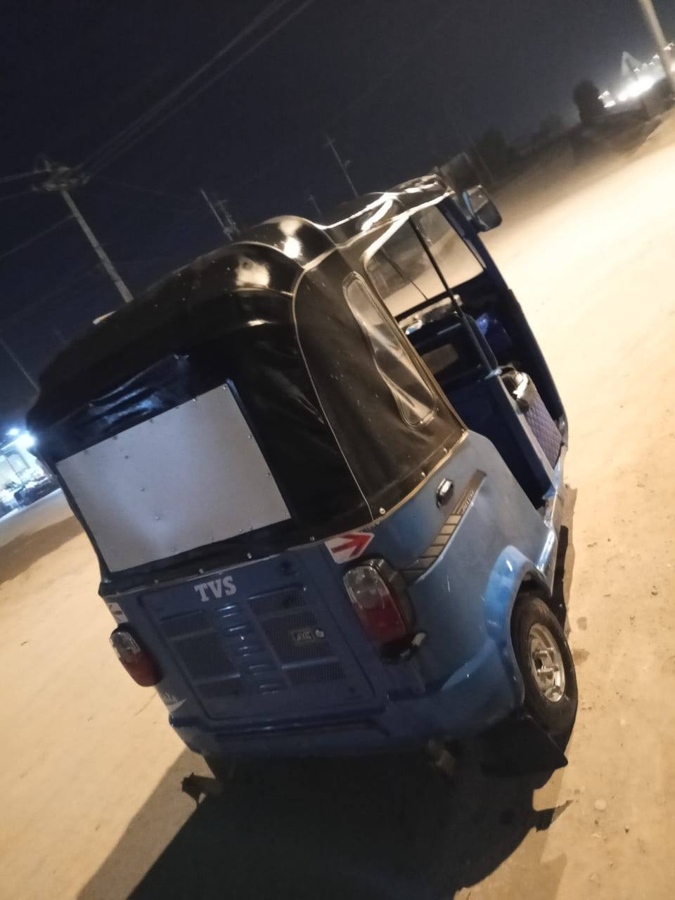 تكتك مديل 19 سنويه مرقمه الزركه رقم كربلاء مكفول من ضربه ومن قطرت خياس السعر 4 ونص
مستعجل ع البيع مكان كربلاء طويريج الشراي يتصل ***********
