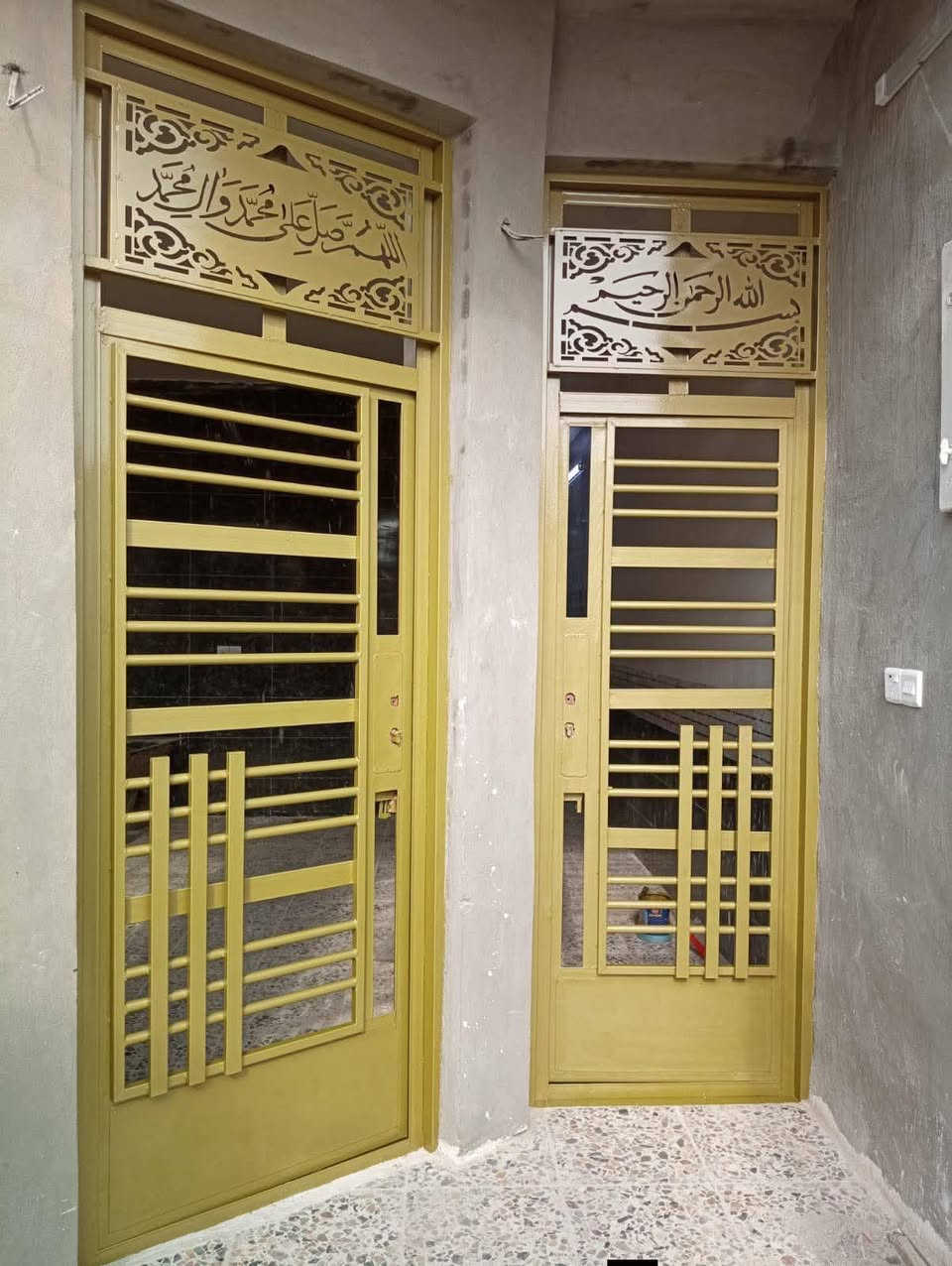 حداد متنقل
لعمل كافه انواع الحام ابواب شبابيك محجرات سقائف

ابراج واجهيات ابراج محميات و مراجيج مع كافه عمل التصليحات
واتسابي***********
