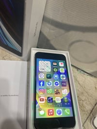 ايفون SE الجيل الثاني • ٦٤ جيجا • بطاريه ٨٠