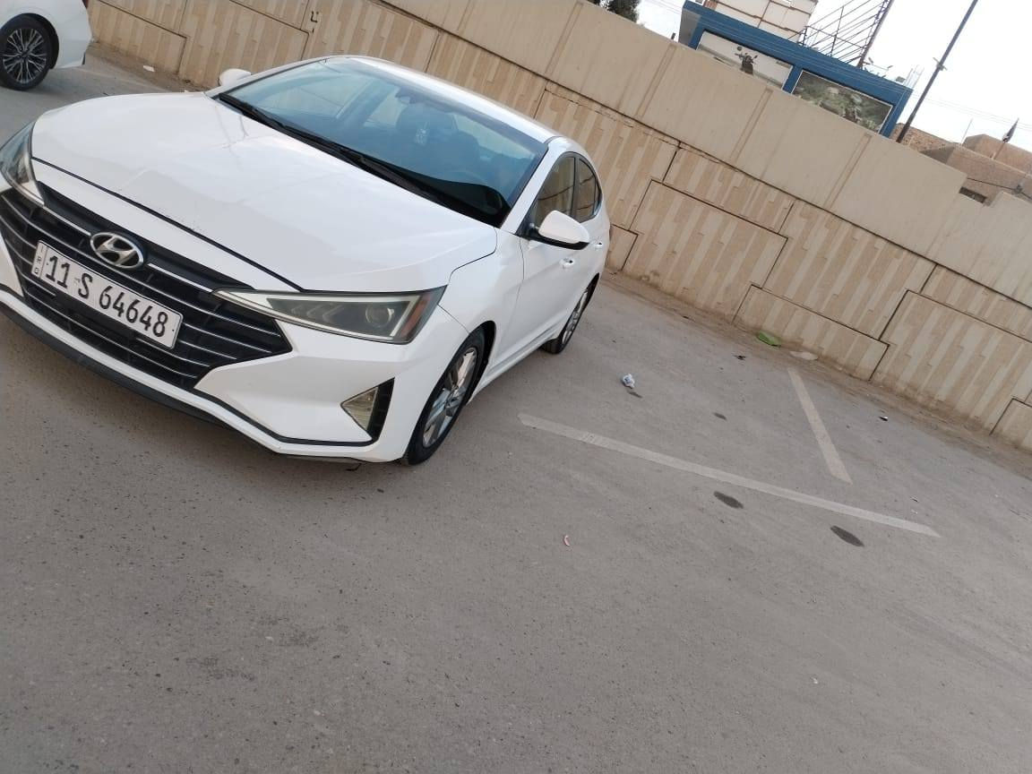 السلام عليكم 
النترا 2020 وارد امريكي محرك 2000 دوش 
كير cvt رقم بغداد 
مكاني بابل 
5NPD84LF8LH513800 هذا رقم شاصيها 
ب128 وبيها مجال 
فقط اتصال 
***********
