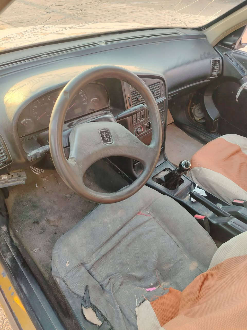 بيجو روه تفصيخ مكينه نضيفه كير ٢يفلت وباقي كل غراضها نضيفه مكان كربلاء رقم صاحب سياره ***********
