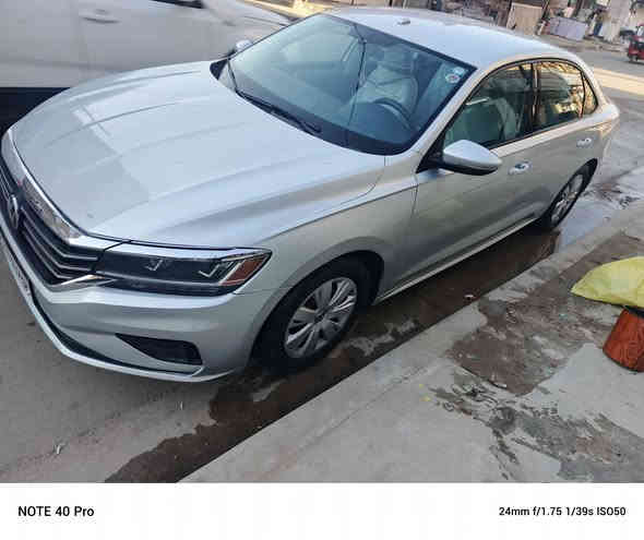 فولكس واكن  باسات 2020
رقم سليمانية انكليزي  سنوية لل2027
مكينة 2.500 / 5 سلندر
السيارة تكسي مطار مصبوغة حزام بدون حادث 
كير مكينة  صدر تبريد مكفولات 
منظومة غاز   مواصفاتها نص 
مكاني بغداد السعر 155 بيها مجال حك الجية 
***********
