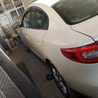 2016 مكفوله ماعدا الجاملغ الامامي مرشوش فقط مكينه ما مفتوحه كير مامفوت...