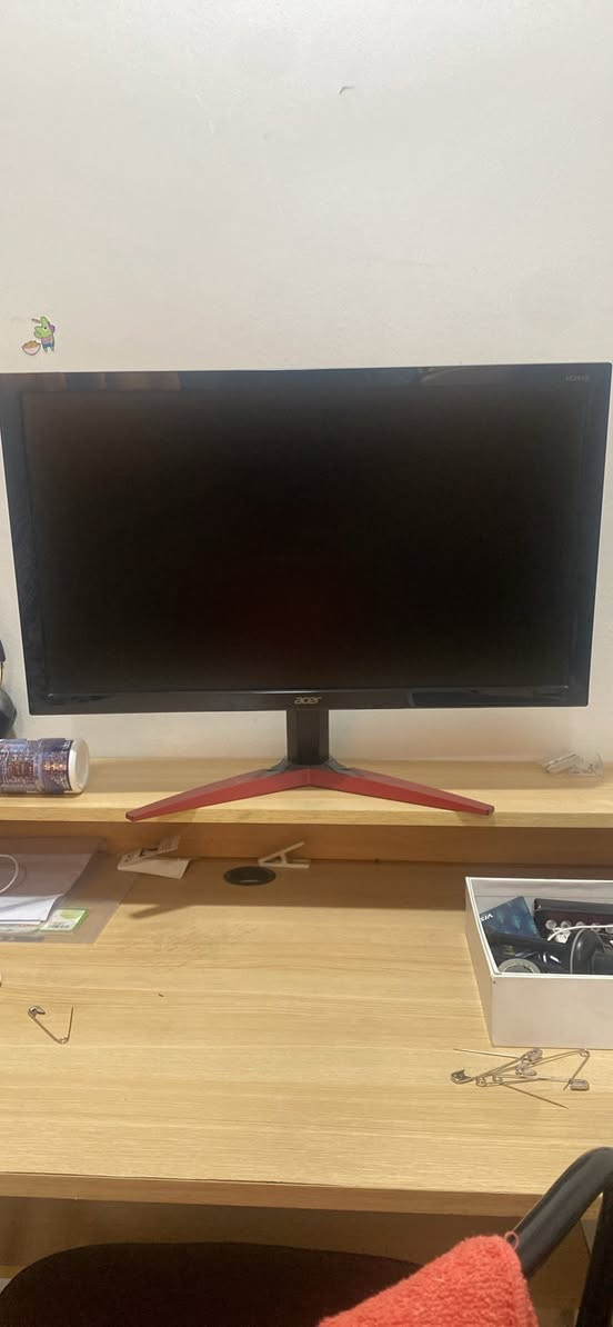 Monitor Acer
KG241Q
24 inj
165hz
0.5 Ms
FHD
100$ قفل
مستعمل نظيف بس الشاشة يرادلها تنظيف
*********** رقمي
