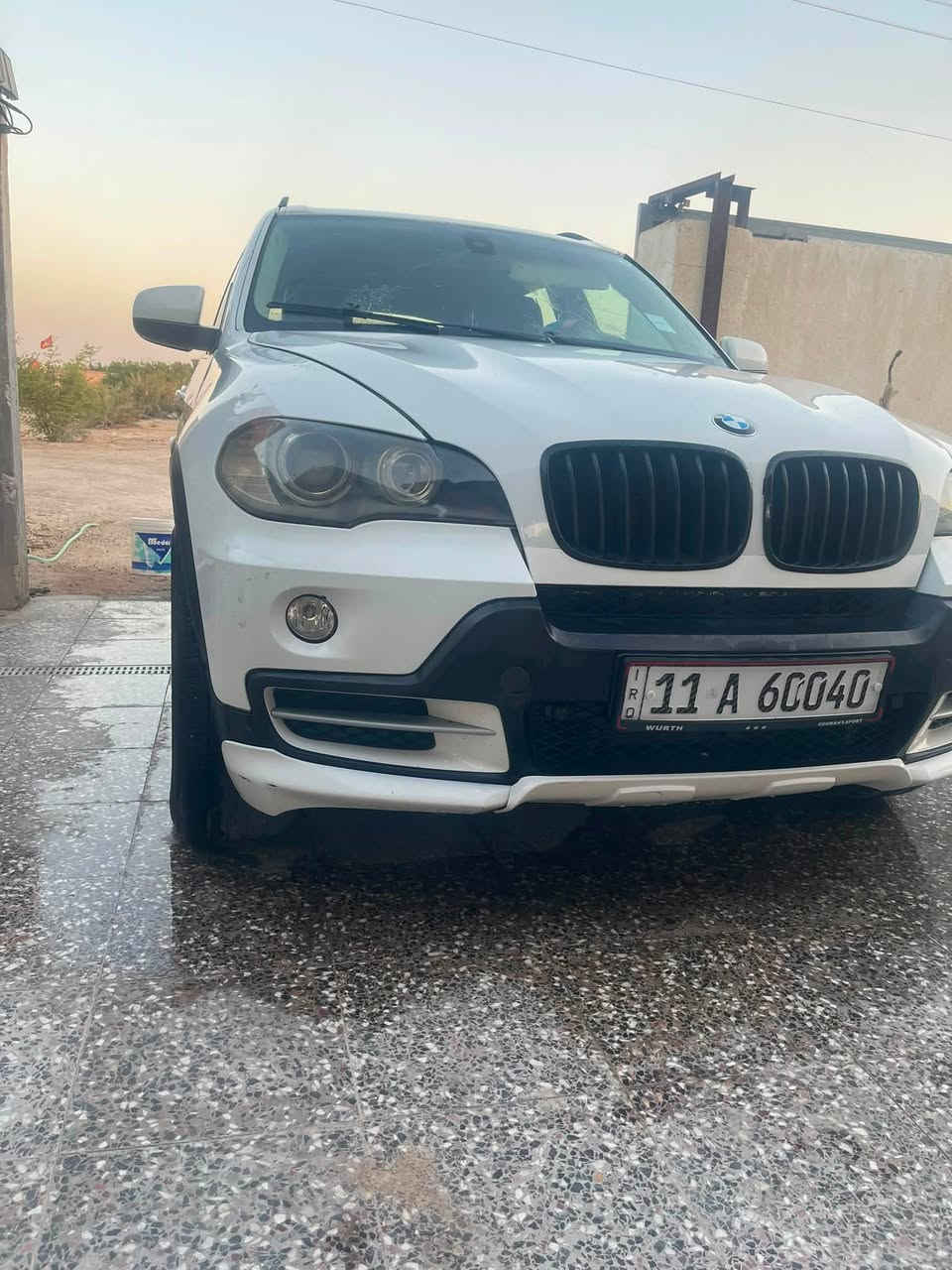 السلام عليكم  5 راكب BMW X5 n52  رقم مميز  بغداد باسمي السياره جاهزه من الطول لطول منضومة تبريد جديدة دبلات وفنرات خلفية جديده وارد امريكي السياره شاشه اندرويد تبريد تدفئة مقاعد واسترين  تايرات جديدة السيارة حداده خلفية جديدة بس الصدر الامامي 70‎%‎ مابيها اي نقص فقط FRM مال انارة الخارجيه مخربط يرادلة برمجه باقي السياره كاملة مكملة السعر 125$ وبيها مجال رقم الهاتف *********** وسونار السيارة كدامك

