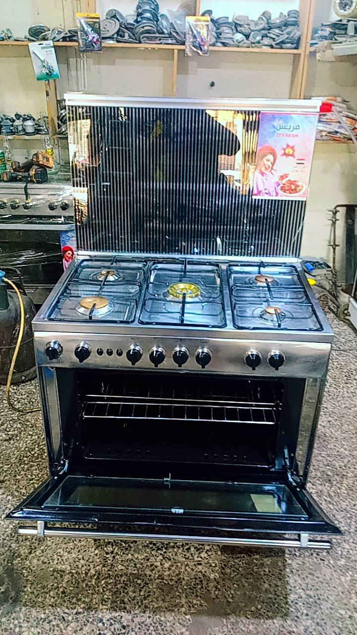 طباخ افريش السعر 175 العنوان الباويه شارع السوك 
***********
