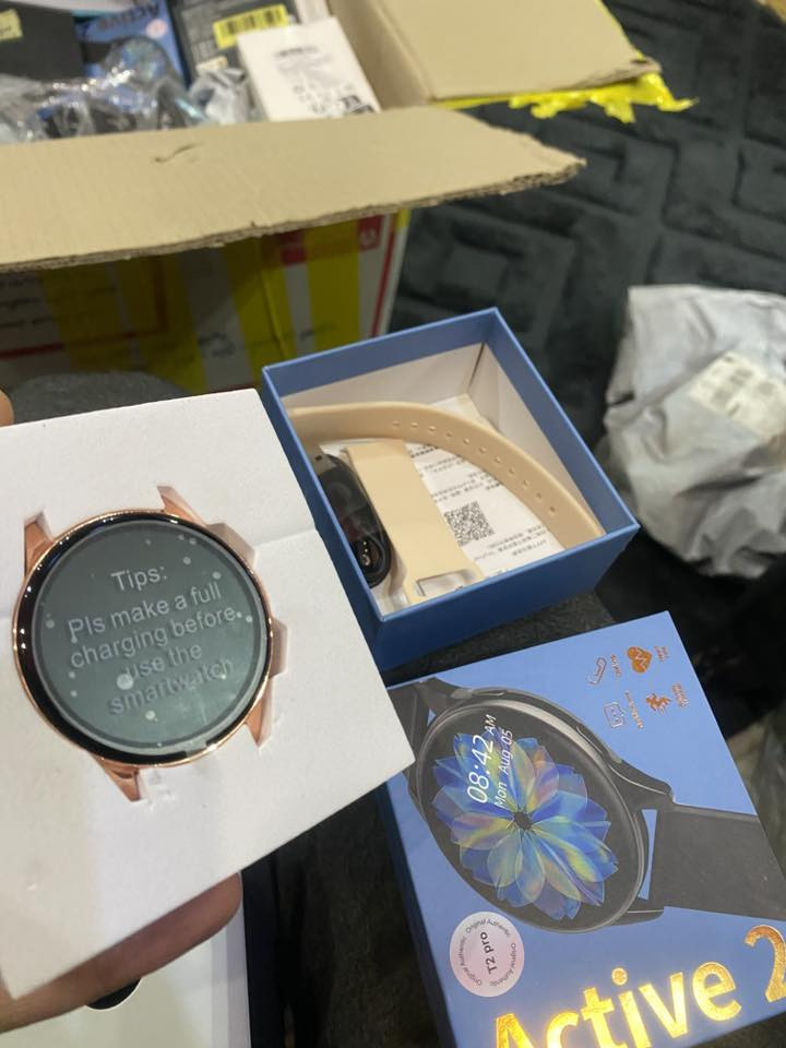 قطع امزون باسعار مخفضه


**إذا كنت صاحب هذا الإعلان وتريد حذفه لأي سبب، رجاءا أرسل رسالة إلى الدعم الفني**