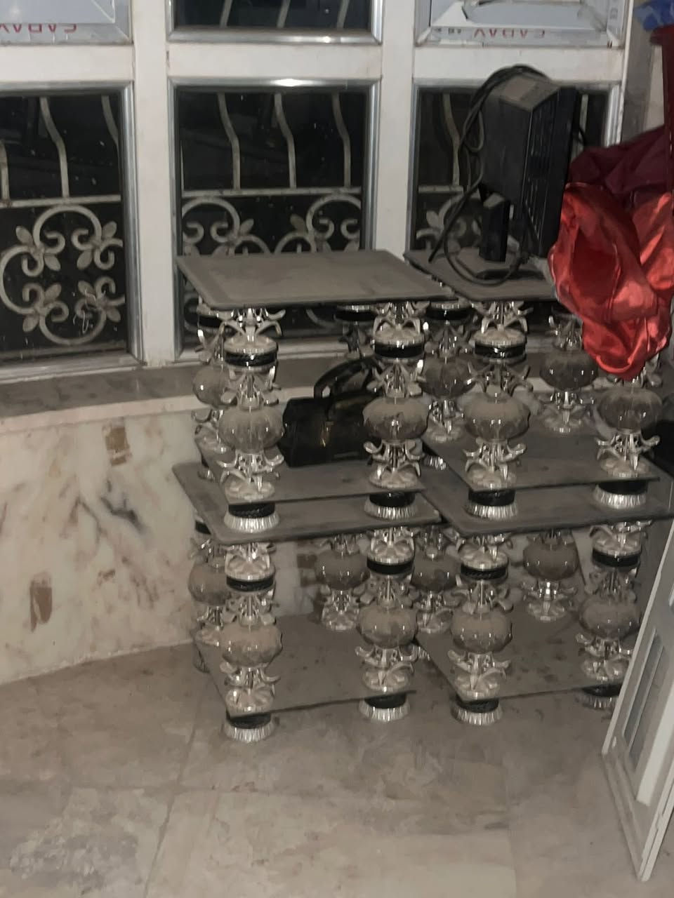 سلام عليكم تخم للبيع نضيف 
ويى طبلات
***********

