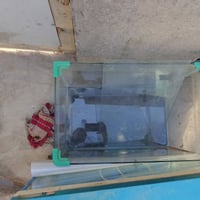 أحواض سمك • ثنين • كاملات