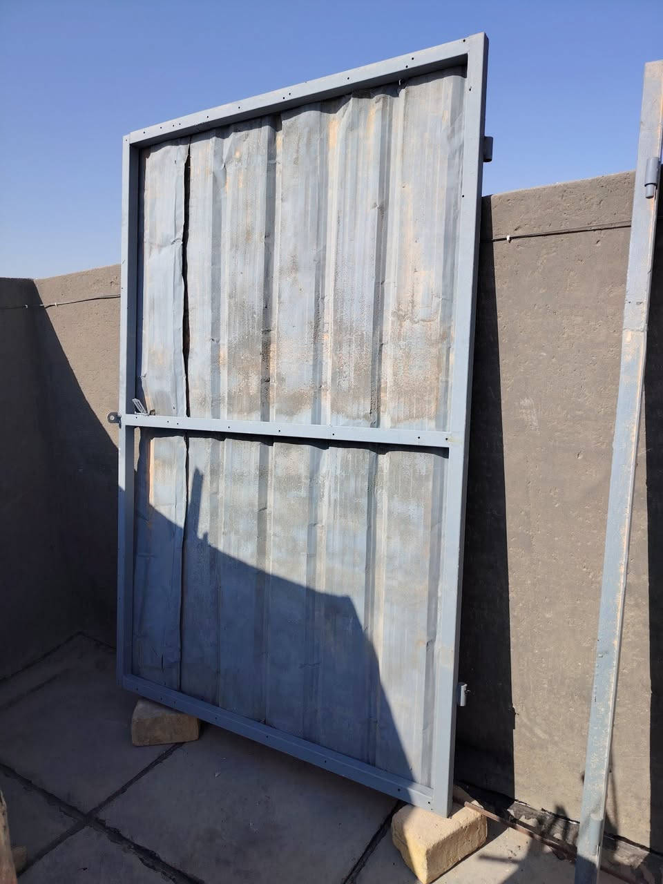باب ينفع لهياكل البناء والمخازن وكراجات السيارات كامل وجاهز مصبوغ ونظيف المكان السماوه المركز


**إذا كنت صاحب هذا الإعلان وتريد حذفه لأي سبب، رجاءا أرسل رسالة إلى الدعم الفني**
