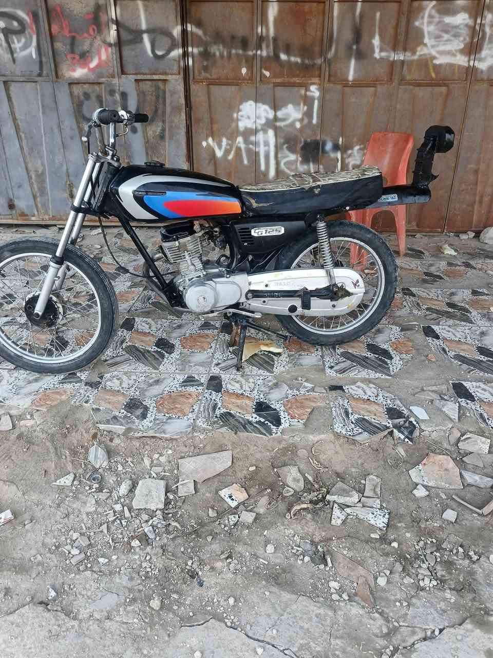 سلام عليكم اربعه كير البيع مديل 22 دراجه حلوه ونضيفيه  هاذه رقمي  ***********
