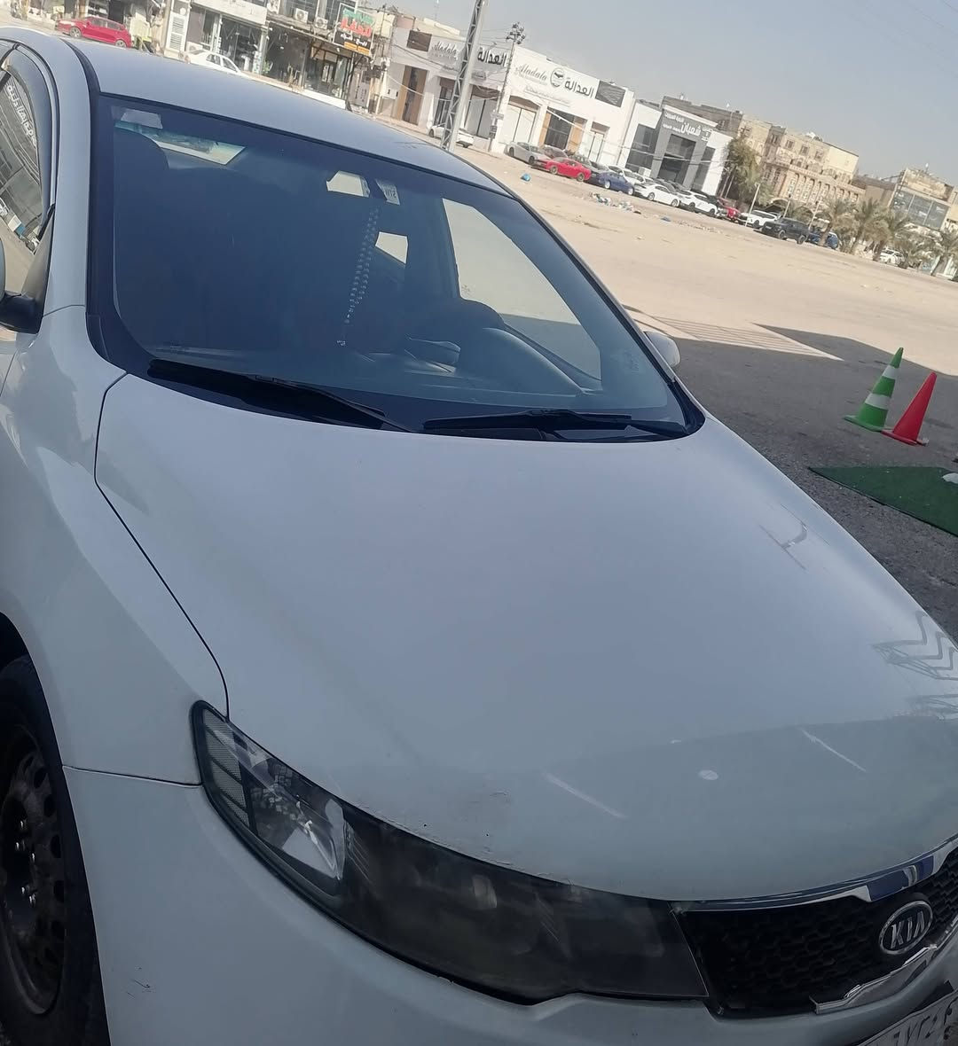 السلام عليكم.
للبيع كيا سيراتو 2013 رقم بابل الماني. الانكليزي قيد الانجاز

السيارة گير ومحرك خير من الله 

حدادية 80٪ شاشة وكامرا بصمه ابواب السيارة بيها قطعتين رشات صبغ اثر دحجه بسيطة باب السائق وباب الخلفه ابيع قطعتين صبغ وبيها تكحيل بسيط بالبنيد گد شبر فقط سيارة حلوة وگاعده احلى من الصور وبالعافية عالياخذها السعر المطلوب 98 ورقة وبيها مجال جدا بسيط مكان السيارة نجف ناحية الحرية هـ ***********
