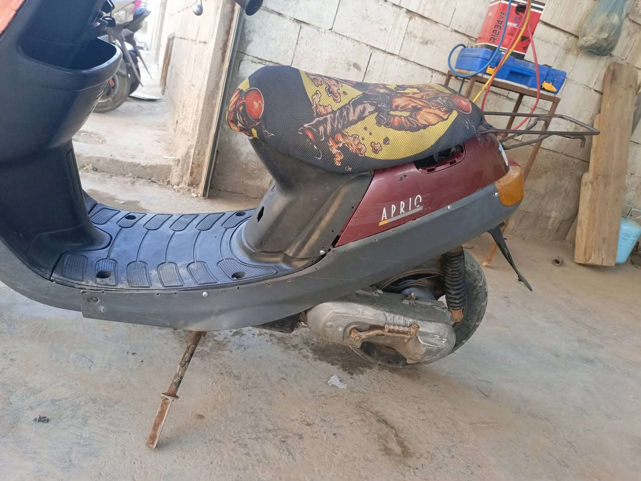 سلام عليكم حبايب بطه للبيع ب140وبيها مجال شراي يتصل***********
