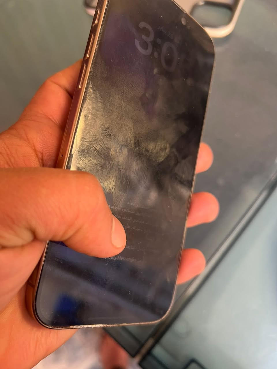 سلام عليكم 16برو ماكس لون صحراوي مميز بطارية 93بعدة بضمان جهاز مواصل التصليح ذاكرة 256 رايدة ب1350قفل كارتونة وياه مال نفس. الجهاز شراي ***********
