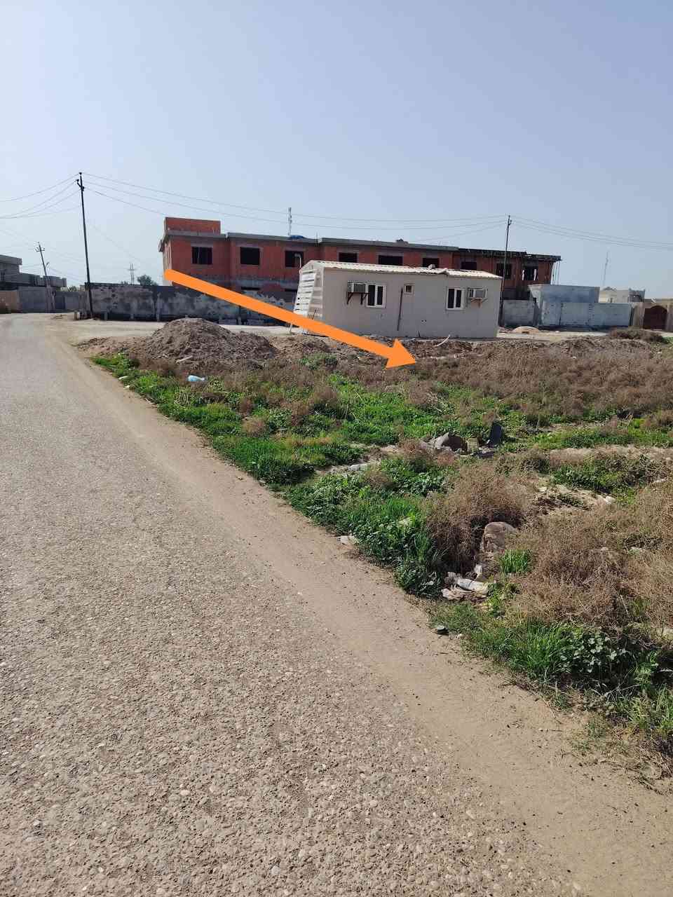 قطعة ارض ركن للبيع قرية الشط على شارع تبليط شارع قاعة الشيخ نزهان الحجاب الله يرحمه
مقابيل المدرسة الجديده 
مساحة القطعه اكثر من دونم حسب المرتسم المرفق مع الصور 
واصل كافة الخدمات
للتوضيح اكثر الاتصال على الرقم ***********
