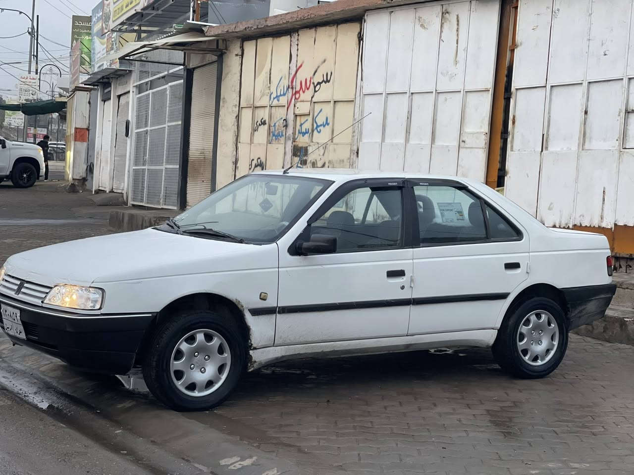 سلام عليكم عندي بيجو ئيراني  رقم أربيل 2020 منتهي دةفةتر بنزين بي كير محرك شرط مابي شي شرط تحويل  30 بيمجال رةقم بوبايل***********
