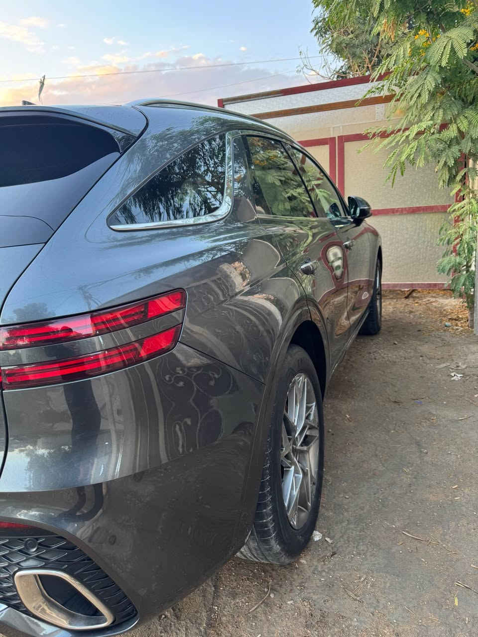 gv70 جينيسس
2024 حرة دخول جديد 
مواصفات فول 
مكينة 2500 تون تيربو
تترقم بغداد او اي محافظة مباشر تحويل 
سيارة بيها 3 قطع حافة لبنيد وجاملغ وباب   
 مكانها بغداد الدورة 
السعر وصوره لحادث راسلني وتوصلك واتساب
رقم لهاتف 
 *********** بغداد, العراق
