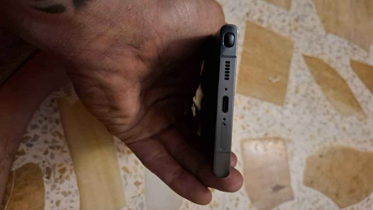 السلام عليكم مكاني بغداد العبيدي  للبيع فقط
S23 ultra  
ذاكرة 512 
الرام 16 
شاشه اصليه 
ممبدل ولا مفتوح ابد 
كفر + حماية شاشه ماخذهن ب٢٥ الف بكج كامل 
لون ينطي للسواد مابي اي عيب او خدوش جهاز لوك نضيف جداً النظام الامريكي المفتوح يستقبل تحديثات + شريحه عاديه وشريحه الكترونيه السعر 720 مجال كراوي فقط بغداد, العراق


**إذا كنت صاحب هذا الإعلان وتريد حذفه لأي سبب، رجاءا أرسل رسالة إلى الدعم الفني**