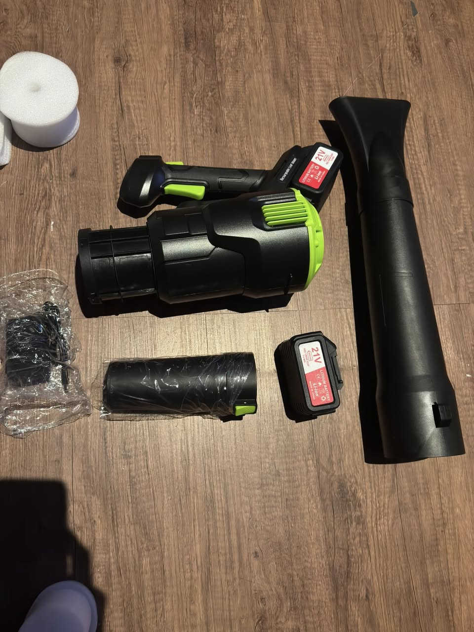 بلور دبل بطارية
قطعة مرتبة جديد غير مستخدم 
85 الف على اول تم


**إذا كنت صاحب هذا الإعلان وتريد حذفه لأي سبب، رجاءا أرسل رسالة إلى الدعم الفني**