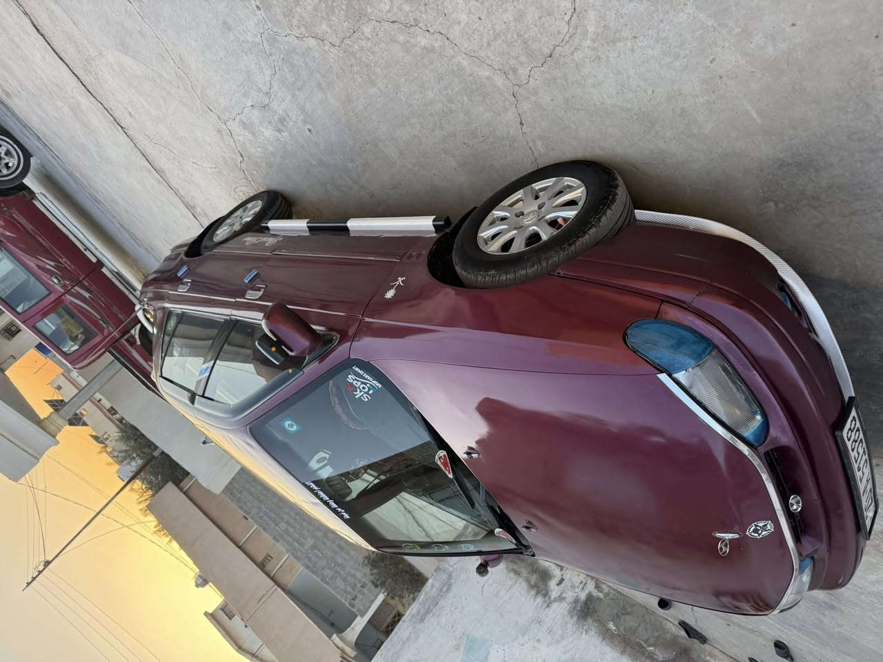 النترا موديل 93 مصبوغه صبغ قديم كامله تخم تاير شواصيها ما ملحمه مابيها طخه قويه سنويه ورقم جديد ديالى سنويه ل29 جامه اماميه جديده مابيها اي خياس السعر 30 وبيها مجال شويه العنوان ديالى كنعان يم السيطره مدخل كنعان الرقم ***********
