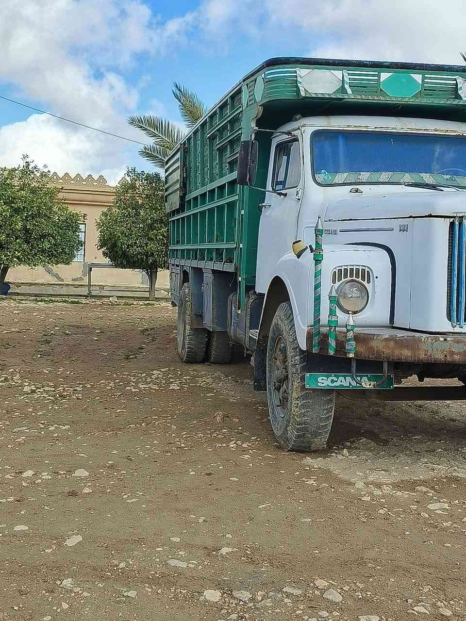 سكانيا بودي 111 رقم الأماني كركوك حصه كاز بيه  للستفسار اكثر  ‏‪***********‬‏
