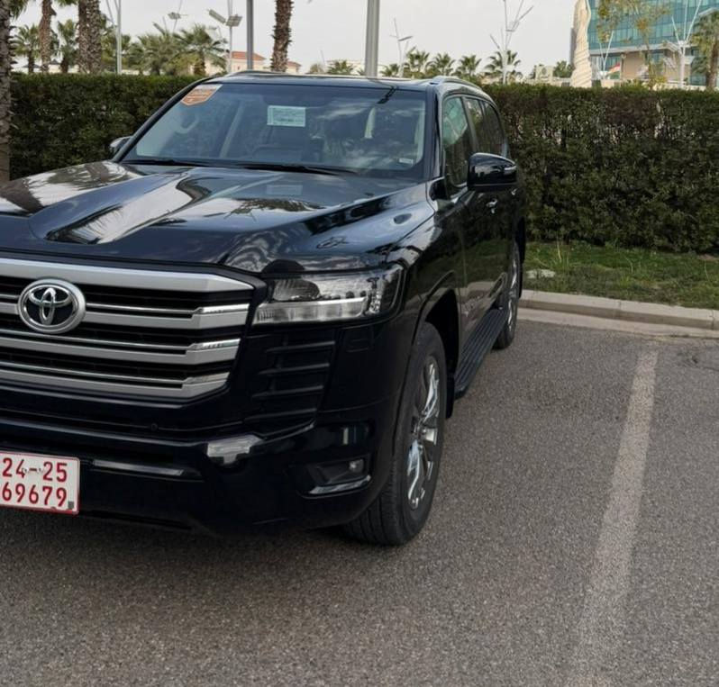 لاندكروزر GXR 2025 فول مواصفات 
كلين تايتل – ما بيها أي شي
دعامة دعامة بشرط
سيارة شركة جيهان
ماشية بس 3,000 كم
نظيفة جداً جداً
أنا مستلمها زيرو بنفسي

🟪 السعر  :: الطلب في التعليقات ويوصلك مباشرة ✍️ 📩

السيارة زيرو
كلشي بيها بشرط

أرقام المالك:
***********
***********
