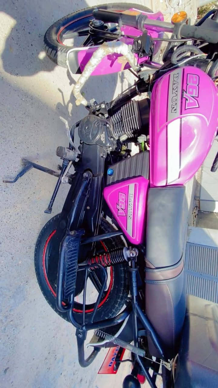 سلام عليكم دايوان موديل 23 اوراق سكنر دراجه جديده بمعنه الكلمه مكفوله من كلشي مكينه 150 كهربائيات كله شغله اي نقص مابيه  مكاني بغداد  سعر اتصل وبيك خير وتدلل ***********
