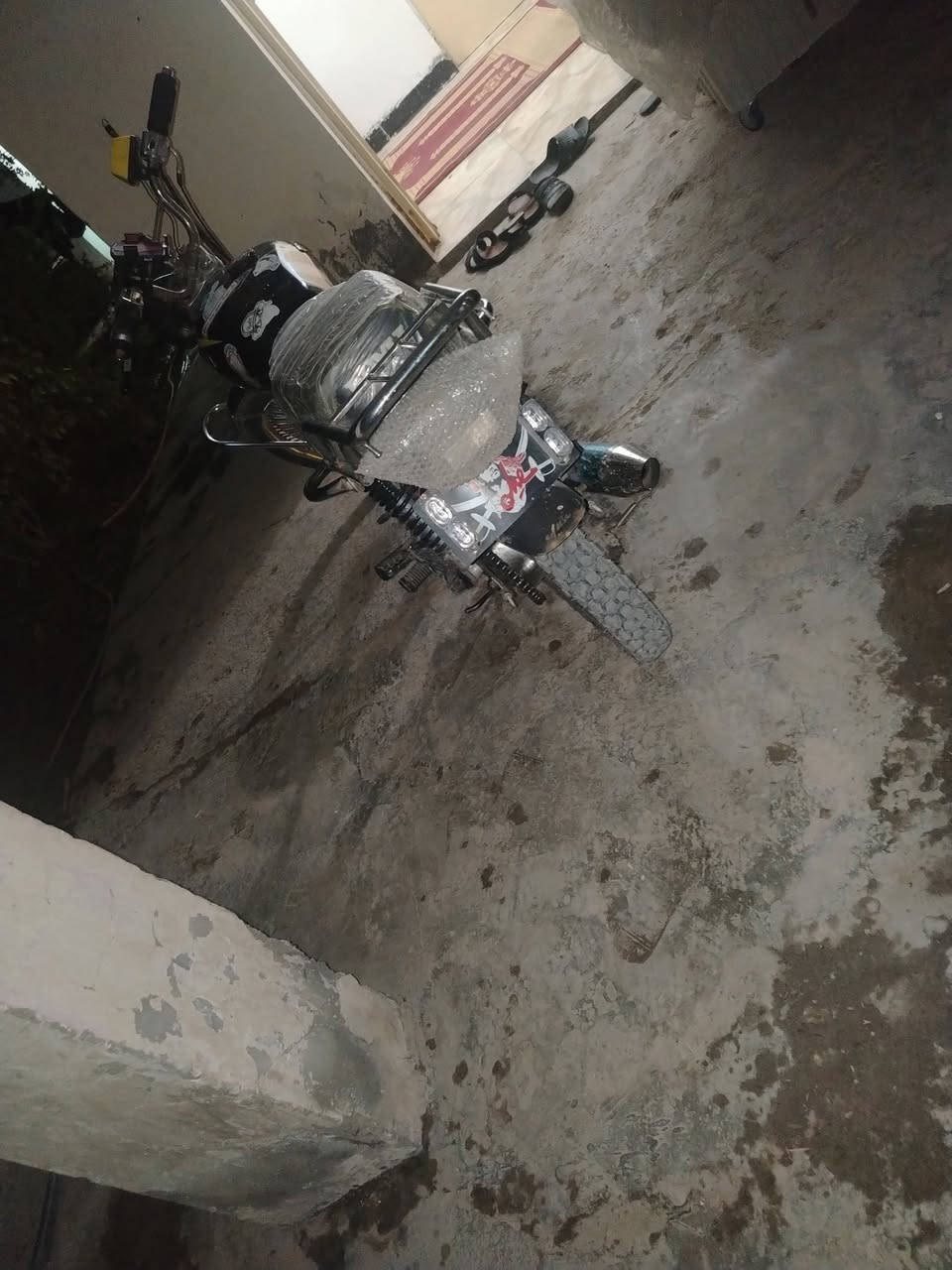 دراجة تايكر اربعة كير للبيع السعر 350 اوبيهة مجال مافضة ديالى قرب تقاطع عبدلله ابن علي***********
