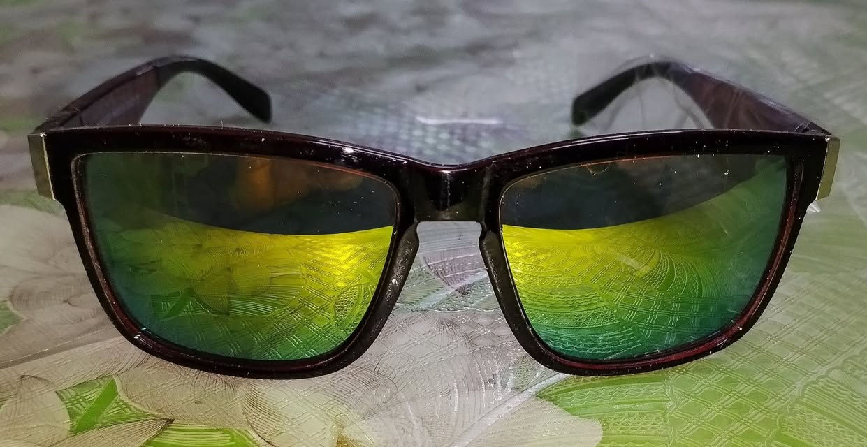 نظارات شمسية إيطالية رجاليه
السعر 7 الاف موصل, نينوى


**إذا كنت صاحب هذا الإعلان وتريد حذفه لأي سبب، رجاءا أرسل رسالة إلى الدعم الفني**