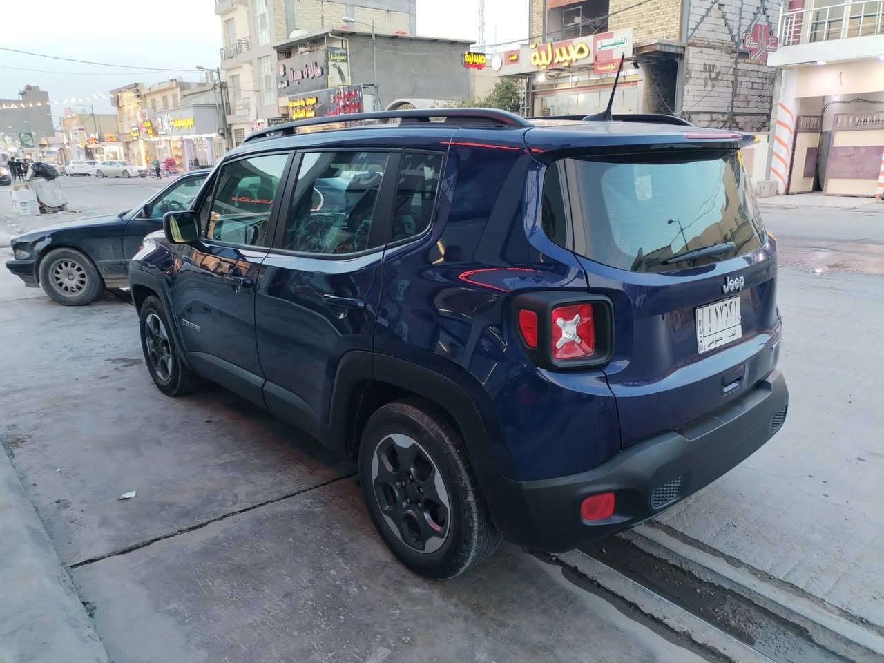 محرك 2400 
ماشيه 44 الف فقط
حادث أمريكا دعامية. ونص قطعه صبغ فقط 
جديدة كلش وجهازة من كلشي 
تبريد ثلج 
رقم نجف 
محرك كير حدادية كله بشرط 
بصمه ابواب. سايد بريك كهرباء . تشغيل عن بعد . شاشة كبيره  خرائط . كامرة خلفيه . تحكم ومثبت سرعة . وجام أوتو 
السعر 127 ورقه . بيه مجال وذا ماعندك اجي خليها بابك وروح وخادم 
*********** 
 مكاني نجف
