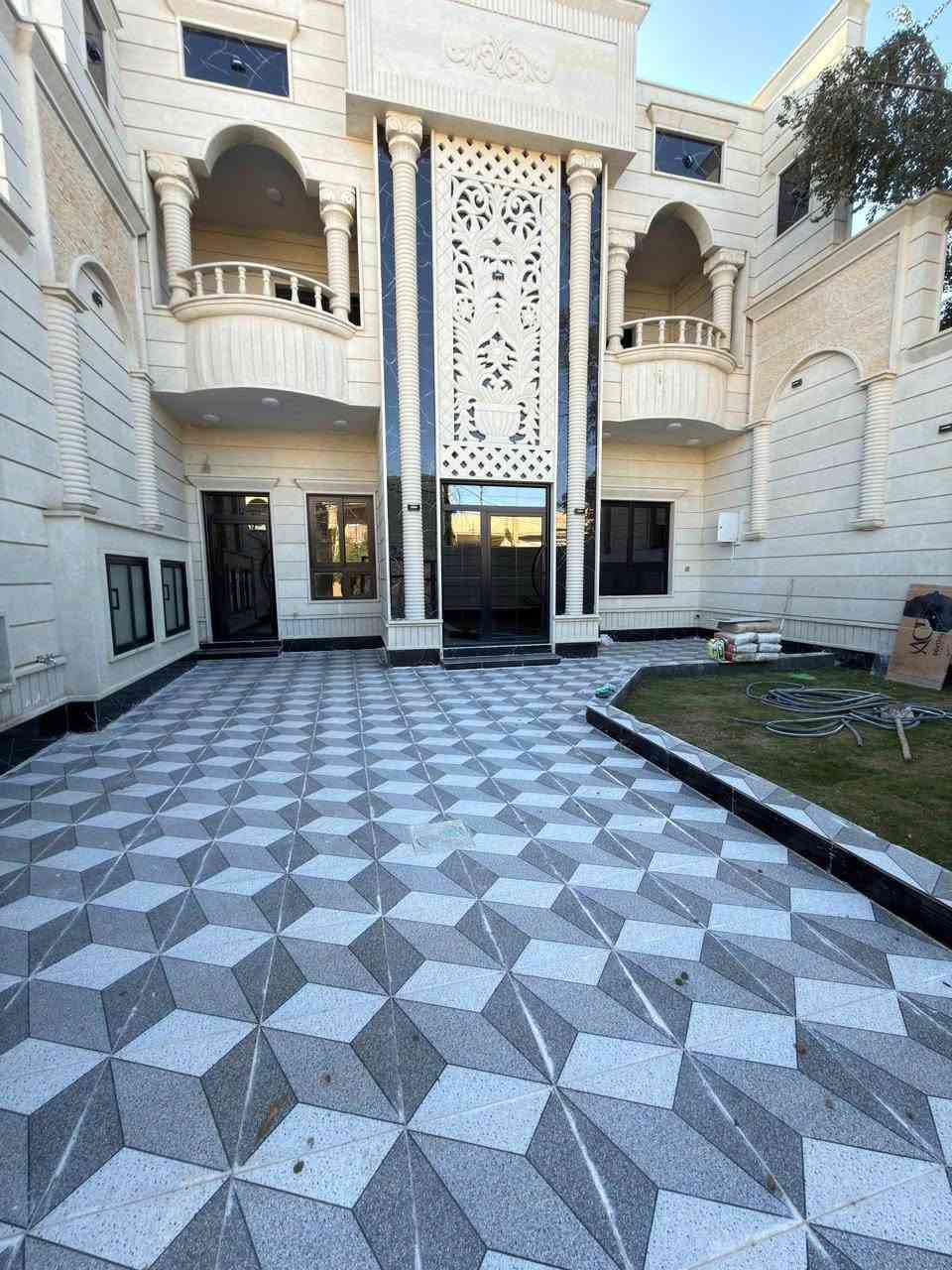 🏡 دار سكني للبيع – تكريت / القادسية / شارع المستشفى العسكري

📍 موقع مميز وقريب من الخدمات
📐 المساحة: 300 متر مربع
📏 الواجهة: 10 م
📏 العمق: 30 م
🛣️ شارع 15 م مبلط

✨ مواصفات الدار:

* 4 غرف نوم 🛌
* استقبال واسع
* مطبخ
* كراج
* حديقة
* مجاميع صحية
* مناور

🏗️ بناء راقٍ وتشطيب فول

* سحب ملكي
* أرضيات بورسلين هندي
* واجهة حجر حلان
* تنفيذ وعمل متقن بأعلى المواصفات

💰 السعر مناسب جداً

📞 للاستفسار والاتصال:
***********
