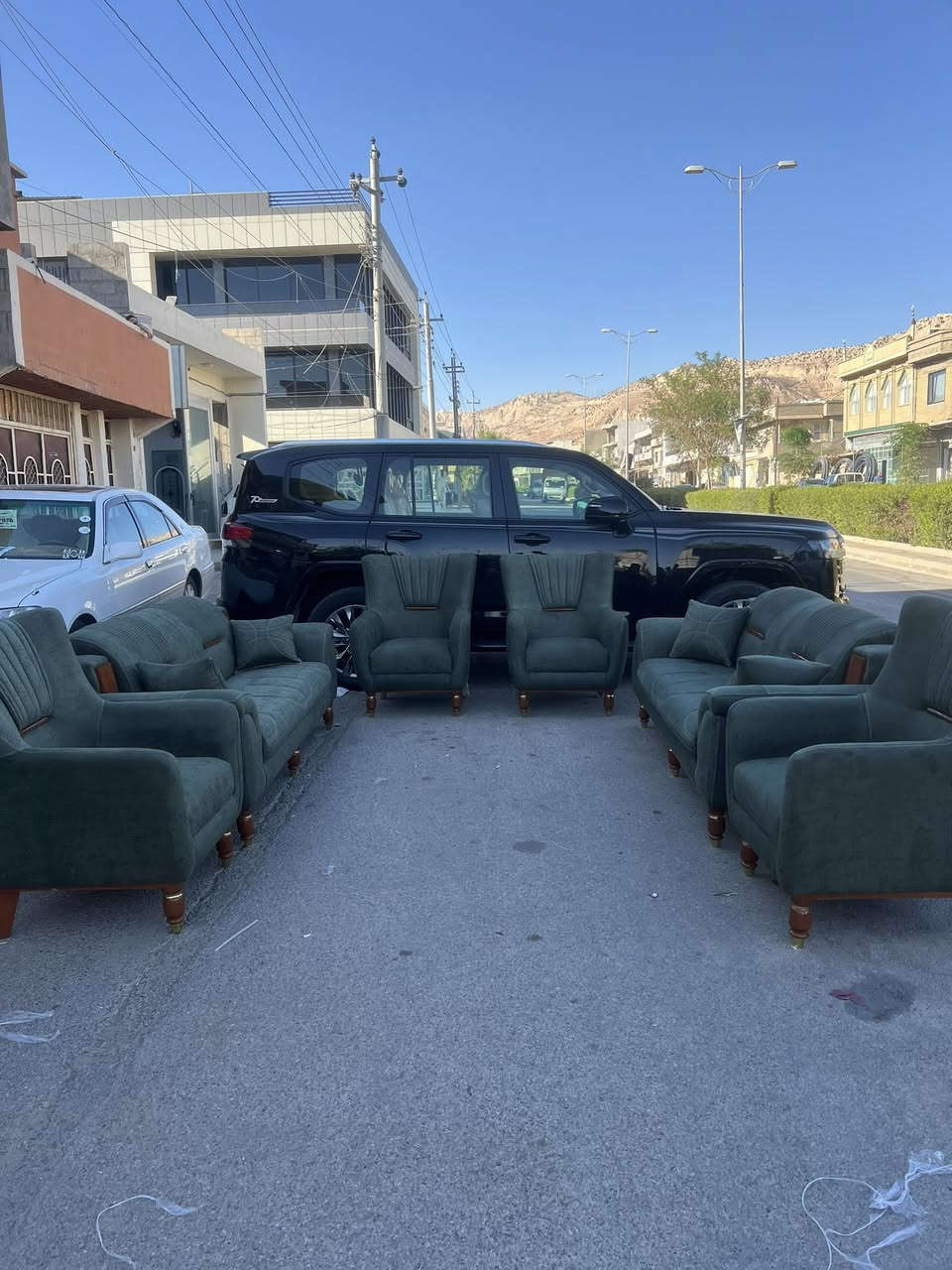 تاقمی 10فەر
نوێرین مۆدیل 
زەمانی٥ساڵ
بەقیستی دڕێژخایەن 
بەردەستە بێ هیچ زیادەیەک
مانگی تەنها 100هەزار
***********
