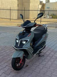 ماكس بومه • ٢٠٢٥ • مستخدم قليل