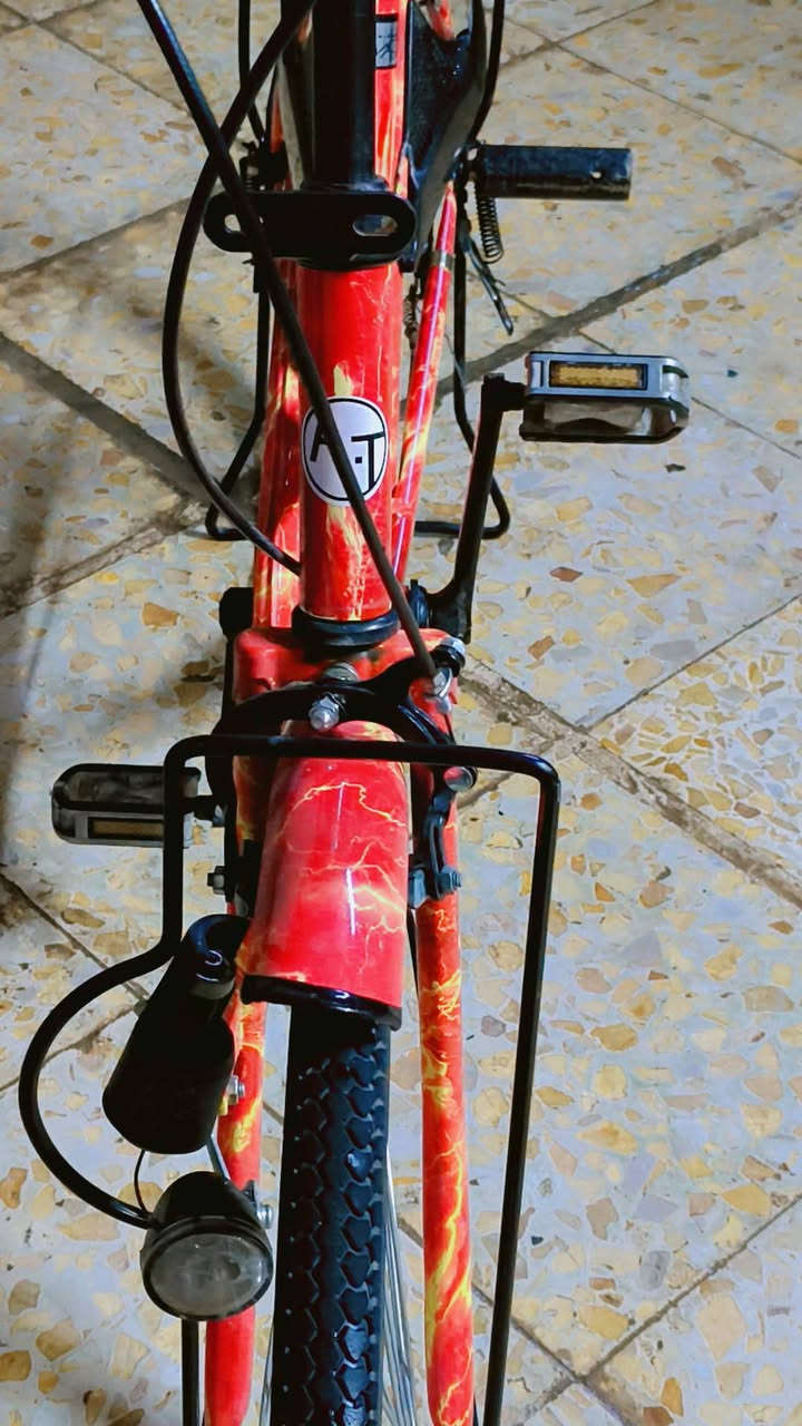 بايسكل إلى البيع بايسكل فول نضافه مديل 2023  التفاصيل أكثر التواصل على الرقم *********** السعر خاص
