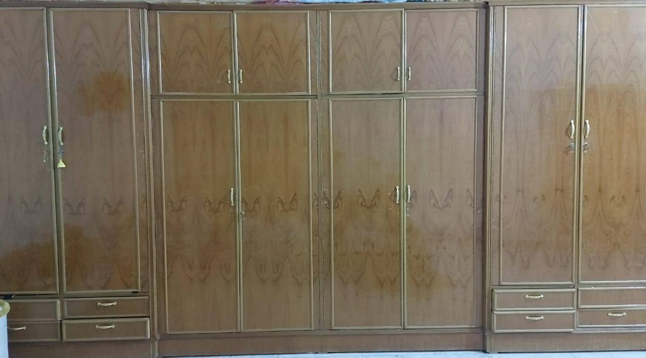 سلام عليكم
كنتور تزكام للبيع 8باب سعر مليون


**إذا كنت صاحب هذا الإعلان وتريد حذفه لأي سبب، رجاءا أرسل رسالة إلى الدعم الفني**