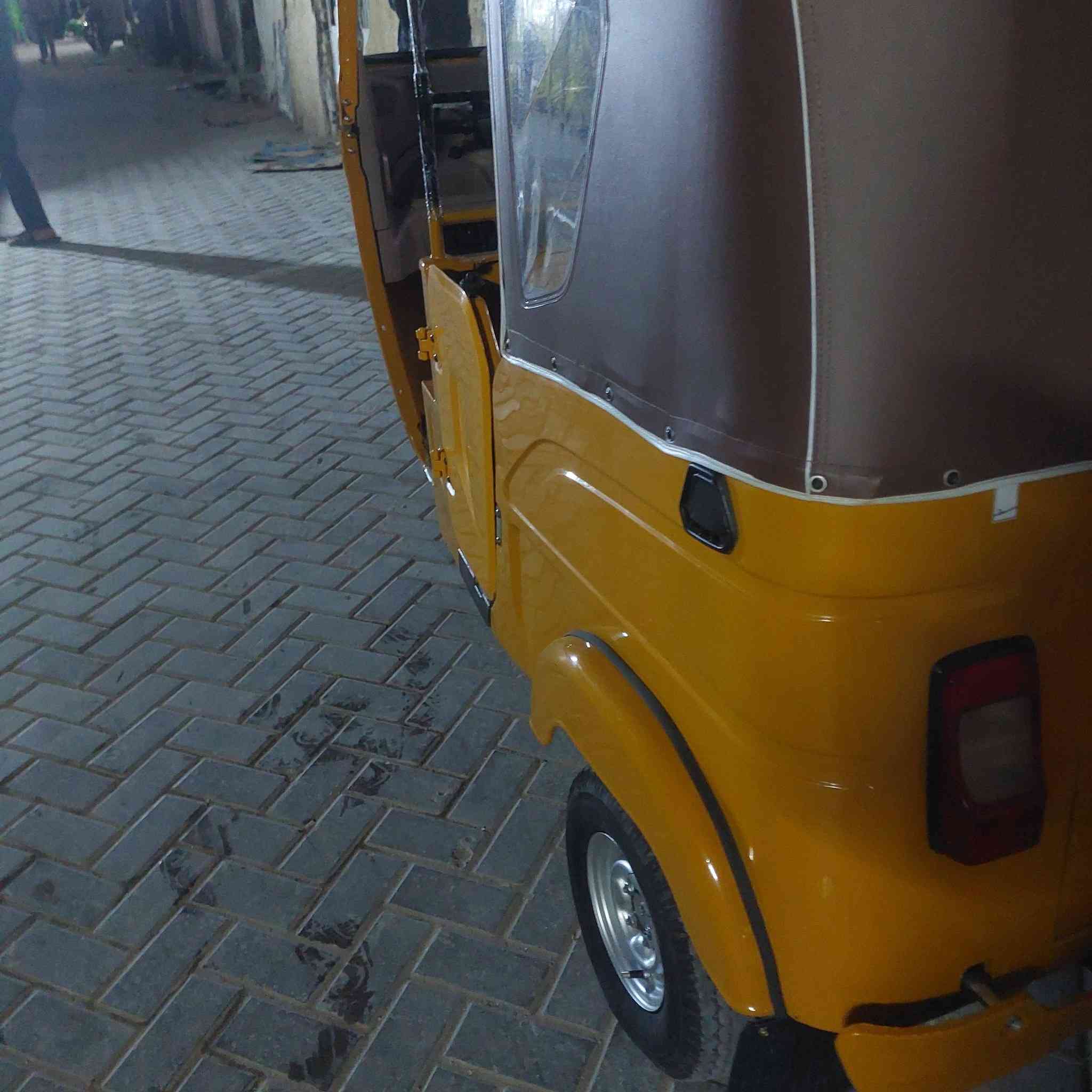 تكتك للبيع موديل 2021
تحويل مباشر سنوية ورقم 
مكاني المدينه 
***********
