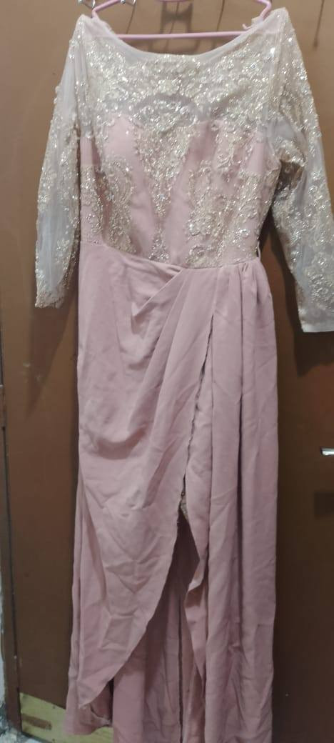 سلام عليكم فساتين البيع وأسعار مناسبة تفاصيل خاص متوفر توصيل


**إذا كنت صاحب هذا الإعلان وتريد حذفه لأي سبب، رجاءا أرسل رسالة إلى الدعم الفني**