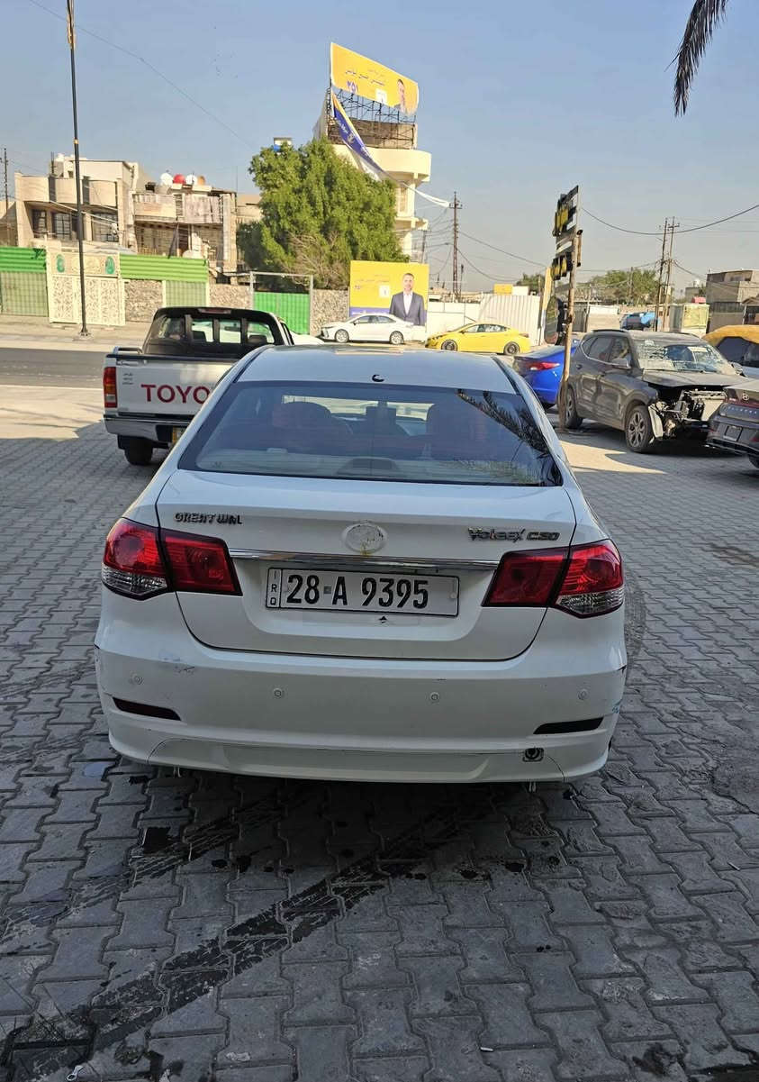 اعادة النشر ..
السلام عليكم ..
كريت ويل فولكس C30 موديل ٢٠١١ 

مكينه مكفوله .
كير مكفول .
حساسات خلفيه .
شاشة .
تحكم بلمري .
اشرات بلمري .
دوشمه جديده .
هزة جديدة .
رقم دولي جديد .
سنويتها لحد ٢٠٣٠ باسمي تحويل ثاني يوم اذا تريد ..
بيها صبغ للجمالية 
السيارة رزانه واقتصادية ترايك وين متريد 

جاهزة من كلشي عائلية واحلى من الصور 
تعال وشوف بعينك
 مستعجل على بيعتها السعر ٣٨
*********** متوفر واتساب ايضا بغداد, العراق
