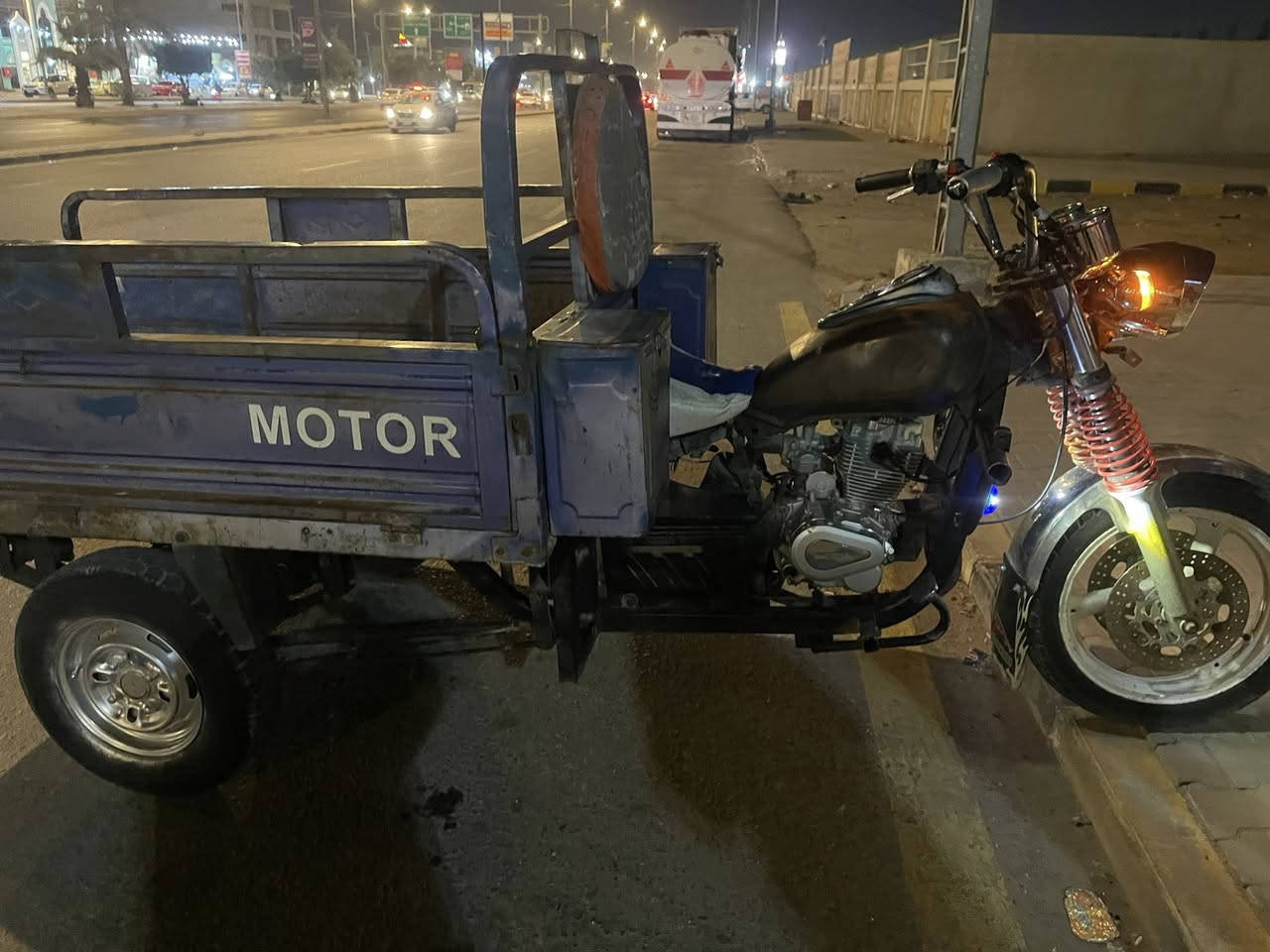 للبيع اصولي. مكلف بلنشر
ستوته خير من الله وسعر مناسب العنوان حي ميسان


**إذا كنت صاحب هذا الإعلان وتريد حذفه لأي سبب، رجاءا أرسل رسالة إلى الدعم الفني**