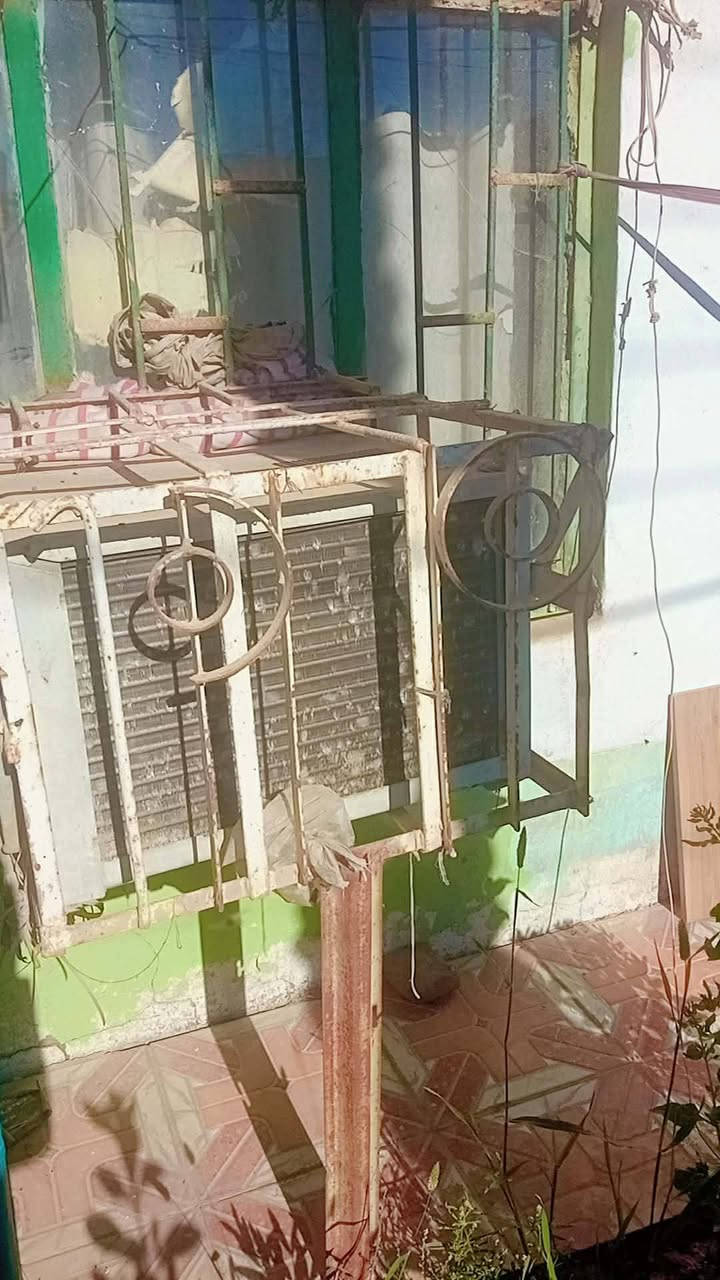 للبيع غراض منزليه
مجمده وجرباية طفل ومكيف وميز طعام وقفص طيور


**إذا كنت صاحب هذا الإعلان وتريد حذفه لأي سبب، رجاءا أرسل رسالة إلى الدعم الفني**