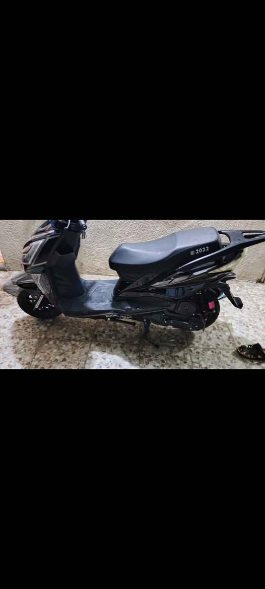 دراجة نضيفة مابيها نقص بيع او مراوس وبجهاز موبايل زين حسب والقناعة ايفون او الترا واذا نضيف انطي فرق مو مشكلة
رقمي *********** كربلاء, العراق
