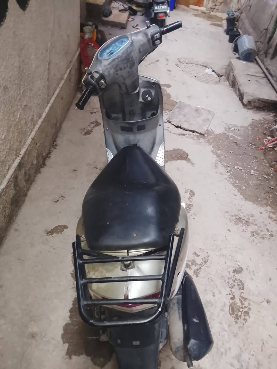 سلام عليكم دراجه ماكس منغولي للبيع سعر خاص بس دبل الامامي تعبان يرادله تبديل دراجه تخبل اكفلك مكينه اي نقص مابيه نكره سلف والله مكاني بغداد


**إذا كنت صاحب هذا الإعلان وتريد حذفه لأي سبب، رجاءا أرسل رسالة إلى الدعم الفني**