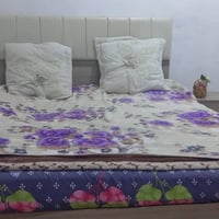 غرفة نوم • مستعجل • للبيع