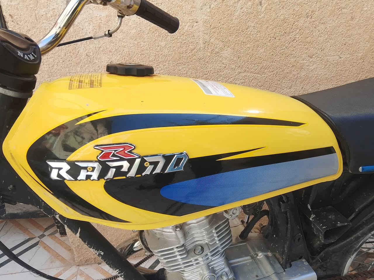 سلام عليكم شباب اغراض البيع كله اصلي مكاني نجف السعر خاص ***********
