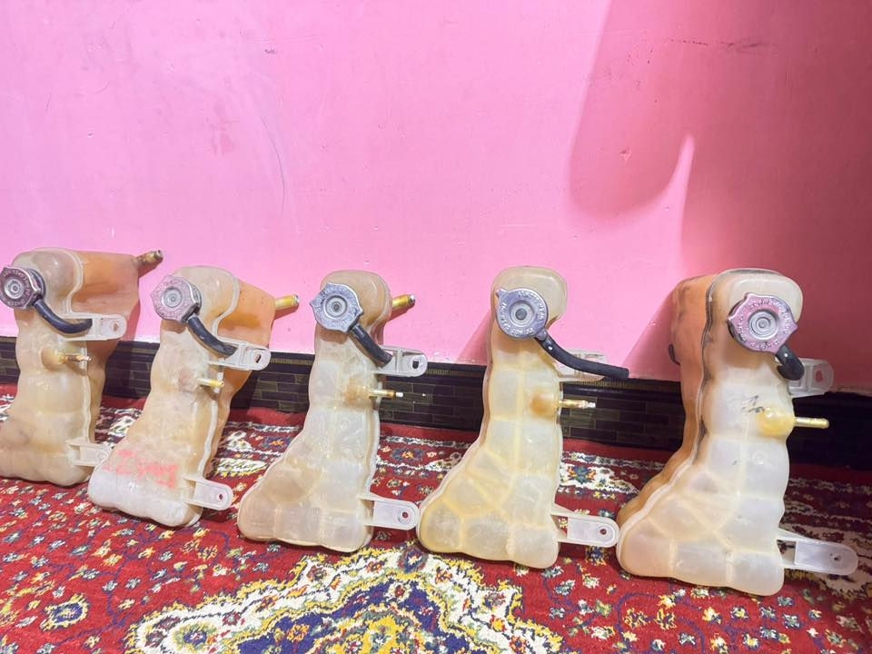 غراض للبيع عنوان بغداد ***********
