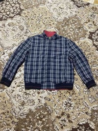 جاكيت ماركة KANGOL البريطانية وجهين قياس XL  قطعة جدا حلوه ونظيفة 100%...